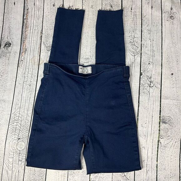 FREE PEOPLE Pull On Skinny Jeans - Picture 1 of 5